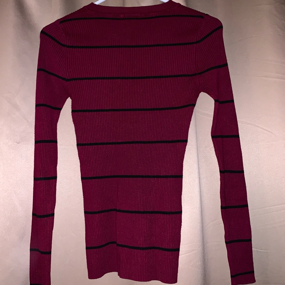 Sweater - Picture 2 of 4